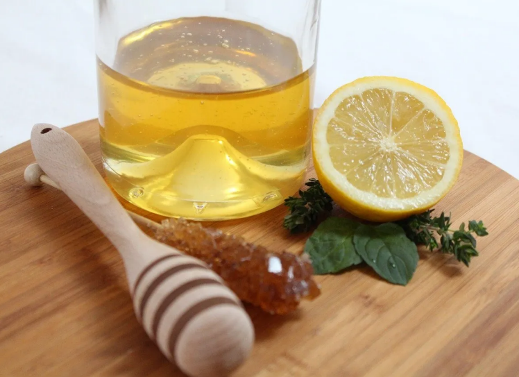 10 Natural Acne Home Remedies Tips